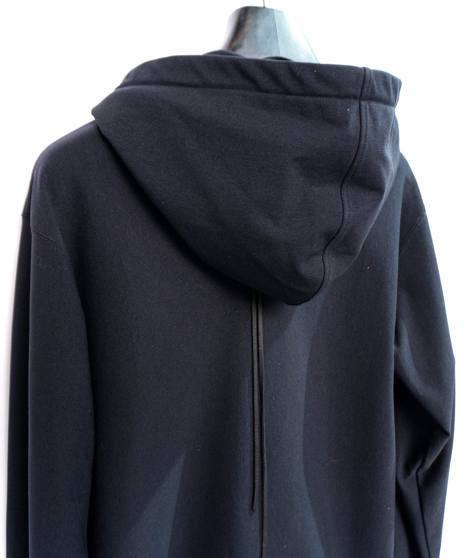 Load image into Gallery viewer, Zip-up Bone Hoodie - BLACK
