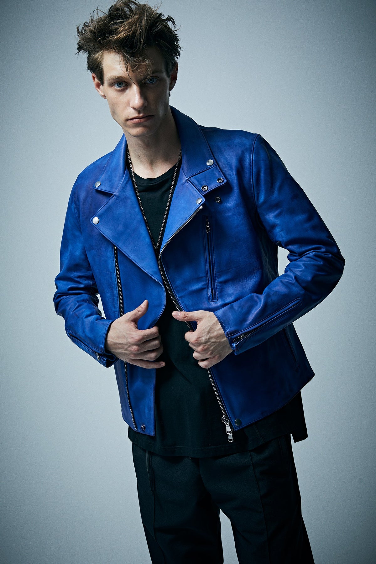 フルタンニン鞣し ジャパンカーフスキン Burning dyed - 燃焼製品染め BIRD MAN ダブルライダースジャケット - ROYAL BLUE