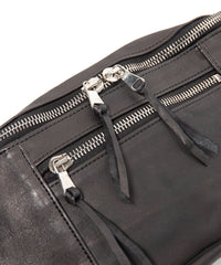 フルベジタブルタンニン鞣し ジャパン ベンズ Burning Dyed - 燃焼製品染め HIGH THROTTLE ボディーバッグ - GRAPHITE GRAY