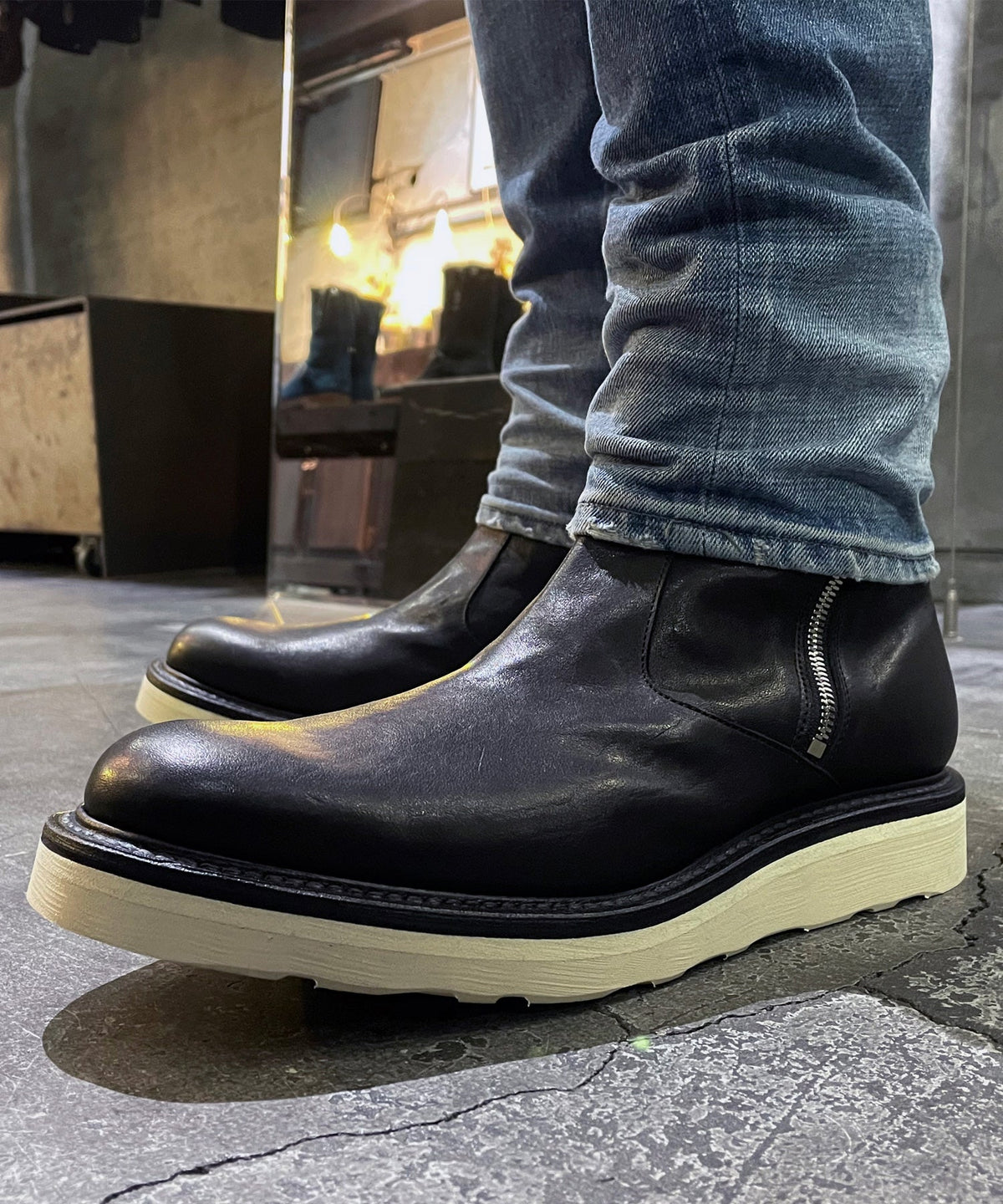 フルタンニン ピット鞣し シュリンク ホースハイド TRASH ライダース ブーツ - BLACK