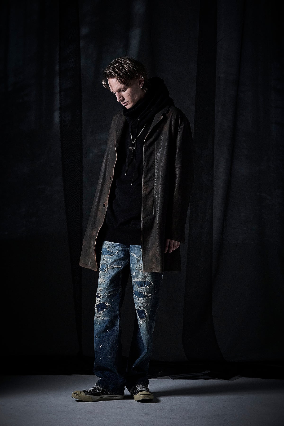 白鞣し × ベジタブルタンニン鞣し カーフ スキン Burning dyed - 燃焼製品染め SIXX ミドルコート - IRON RUST