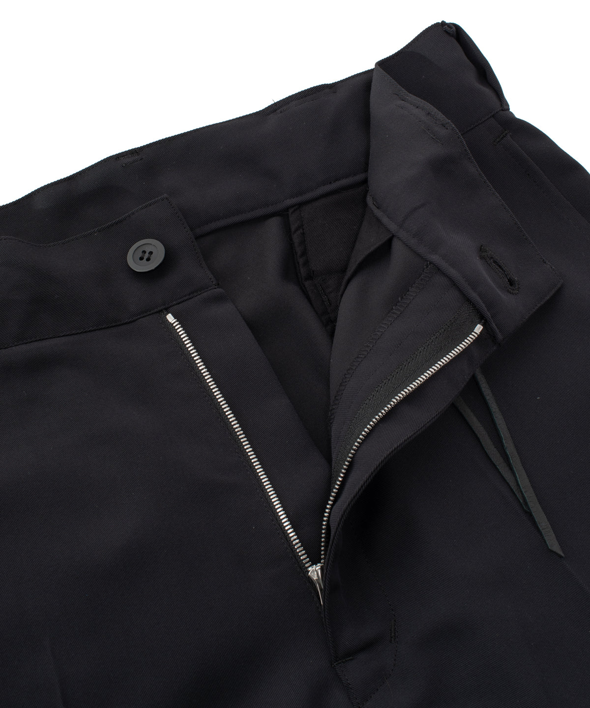 コットン ポリエステル高機能 ツイル スケーター チノパンツ - BLACK