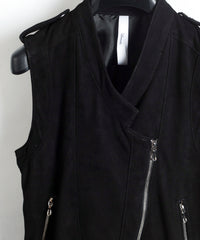 Lucinda Highland Lamb Silky Suede Vest / Black