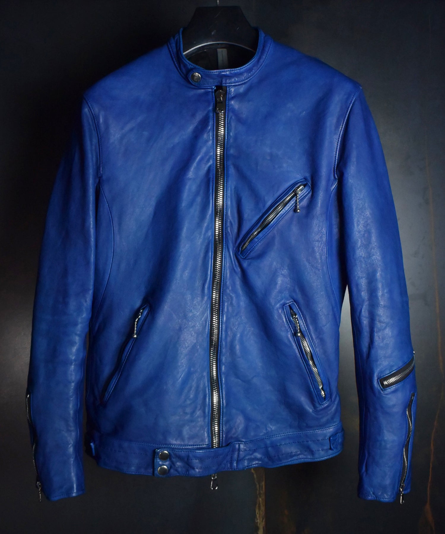 Load image into Gallery viewer, Domestic Vegetable Full Tanned Steer hide Garment Dyed Single Riders Jacket / Blue