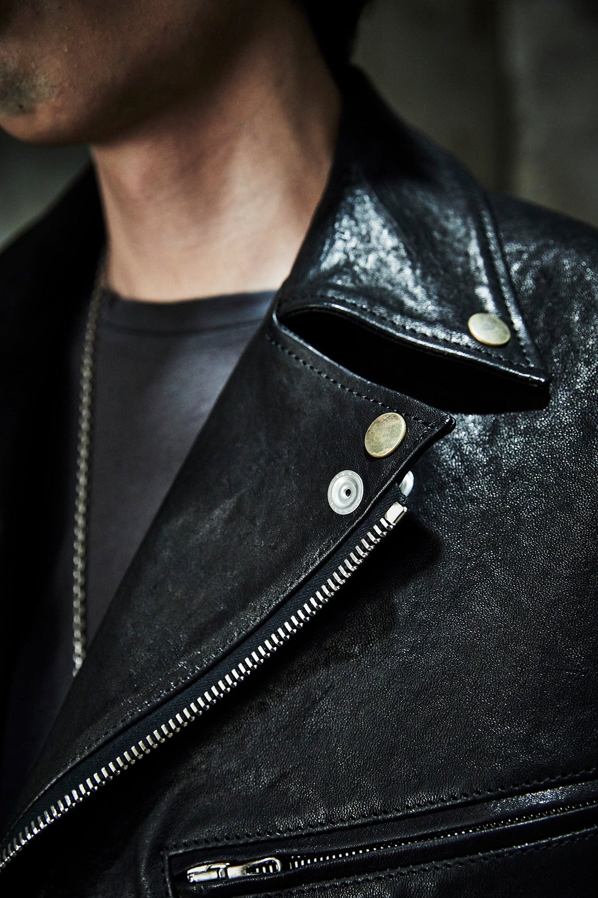 STRUM × P.E.O.T.W AG フルタンニン ピット鞣し シュリンク ホースハイド オーバーダブルライダースジャケット - BLACK