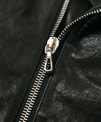 STRUM × P.E.O.T.W AG フルタンニン ピット鞣し シュリンク ホースハイド オーバーダブルライダースジャケット - BLACK
