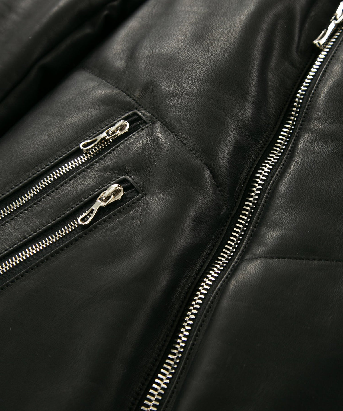 フランスホースハイド TUAREG ハイネック ダウンブルゾン - BLACK