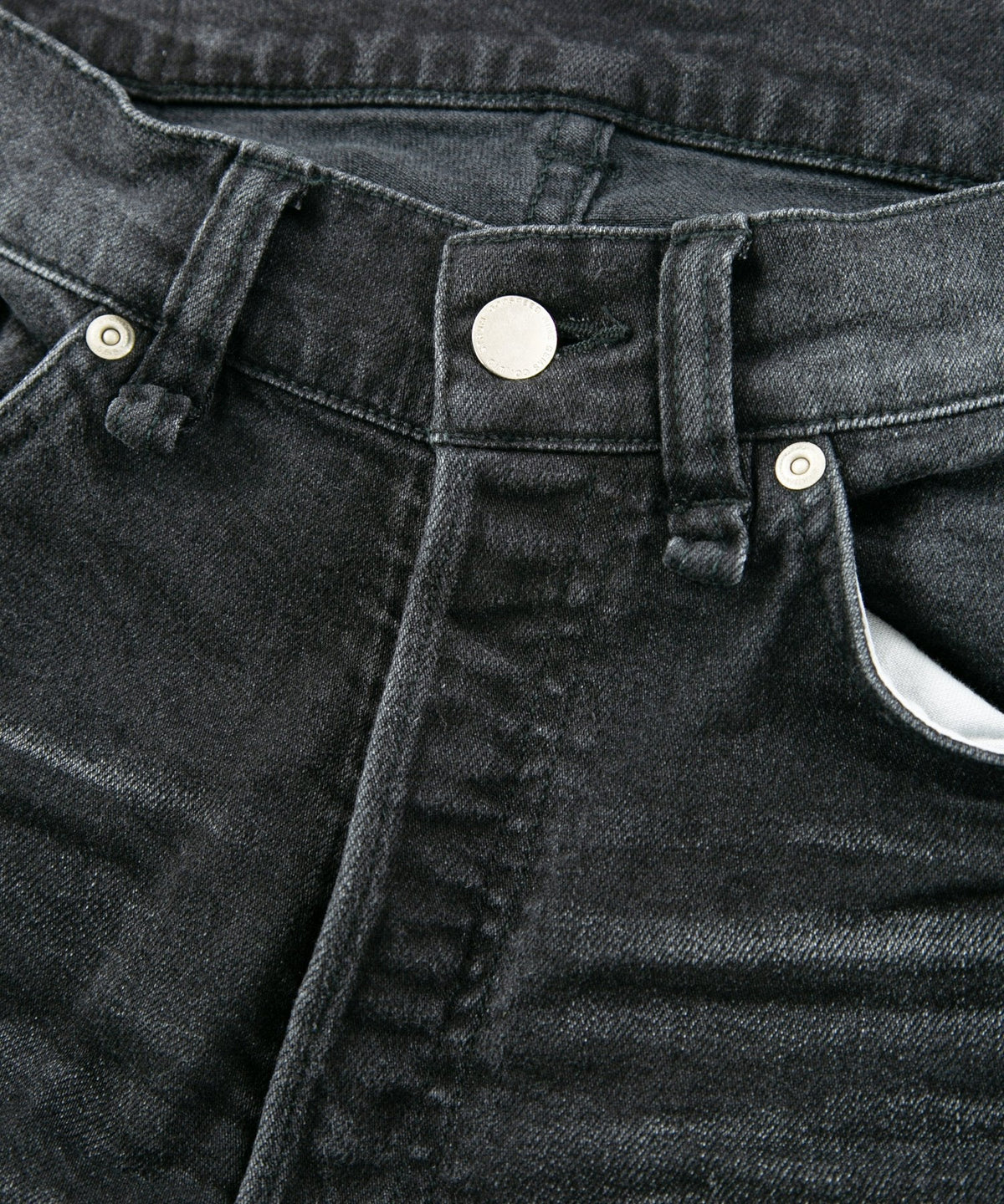 11oz オーガニックコットン ストレッチデニム 1977 レギュラーストレート ユーズド加工 / BLACK