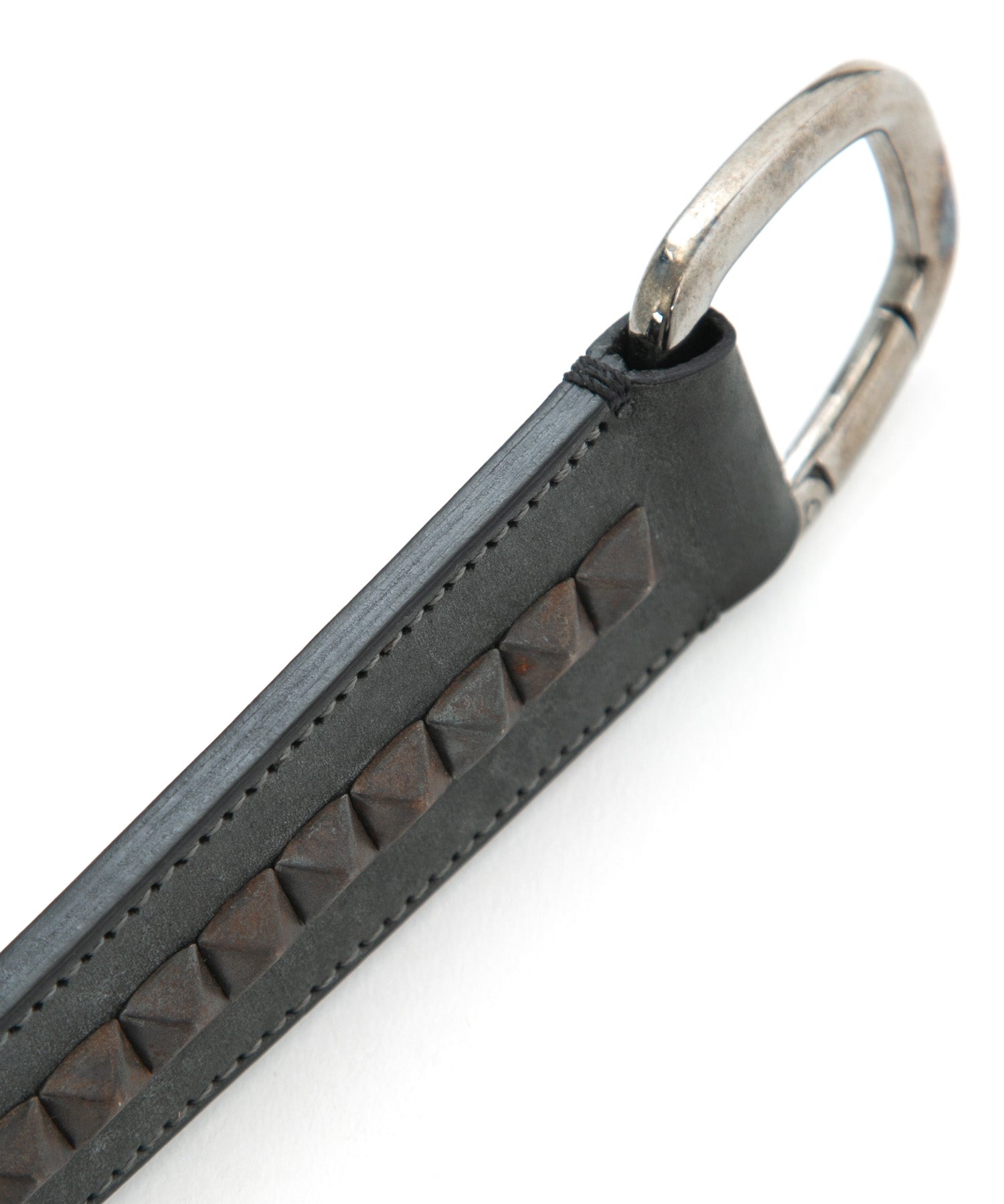 Load image into Gallery viewer, [Session] Italian Shoulder Studded Keychain / Gray