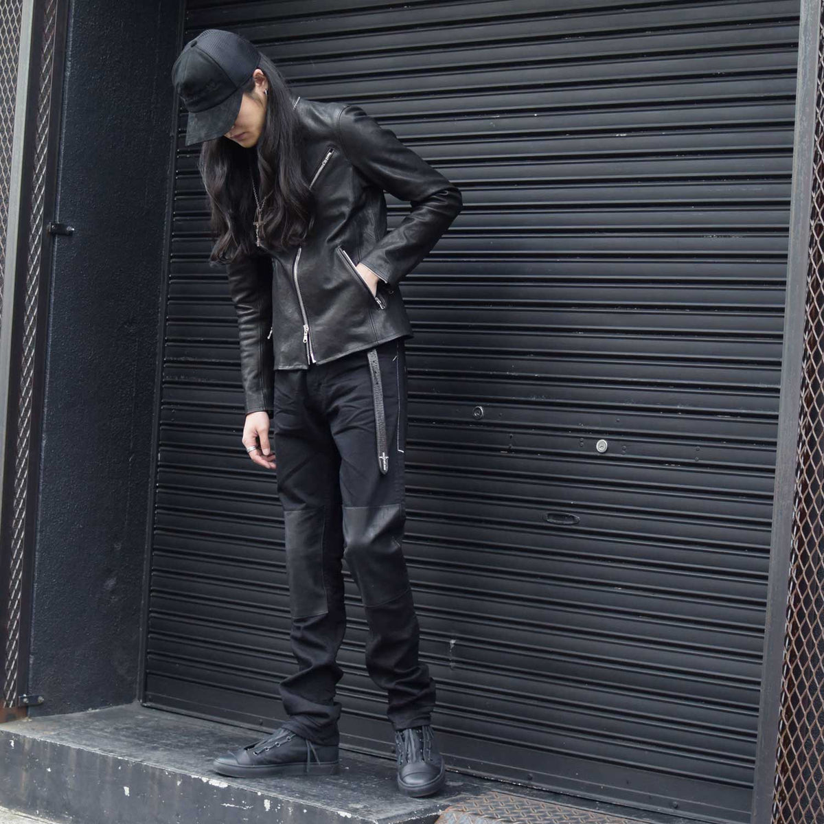 11oz Organic Cotton Stretch Denim "TIGHT JOE" Tight Straight Jeans ONE WASH & LEATHER W KNEES , POCKET / BLACK