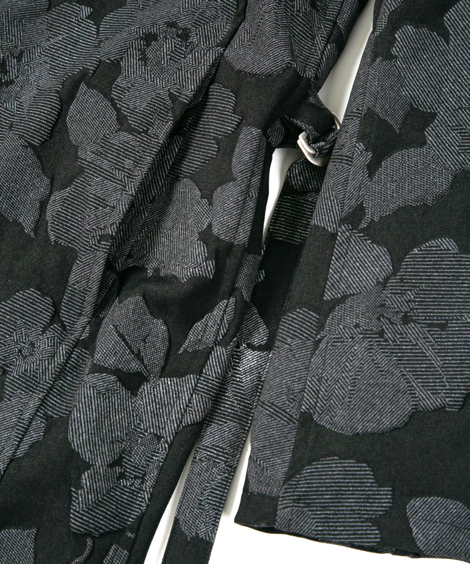 Load image into Gallery viewer, 3D Printed Polyester Twill Long Cardigan / BLACK