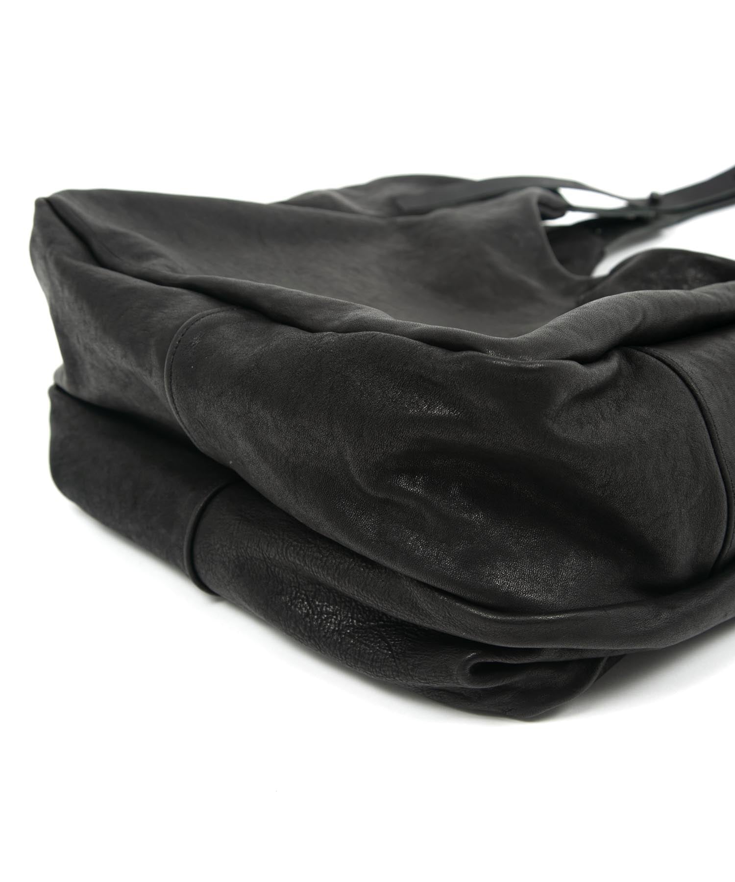 Load image into Gallery viewer, Pit Vegetable Full Tanned Shrank Horse hide Shoulder Bag - BLACK