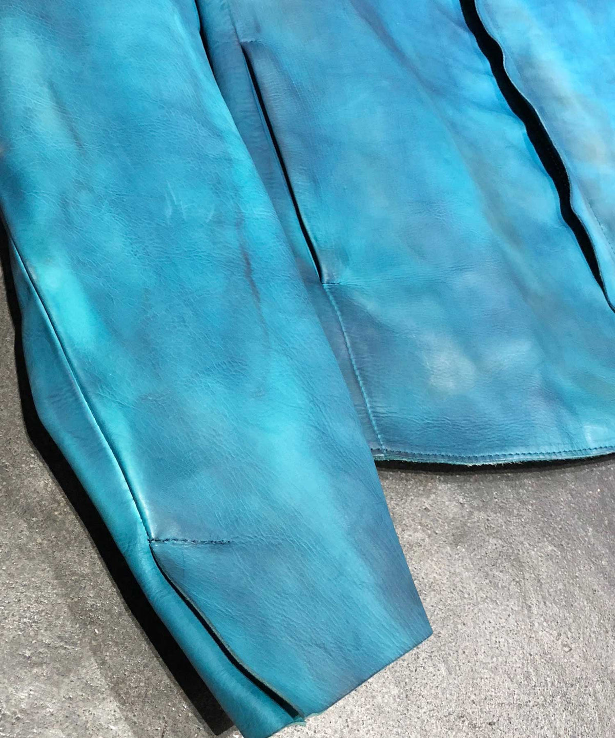 【Burning Dyed】地生フルタンニン カーフ スタンドカラージャケット - ブルーグリーン